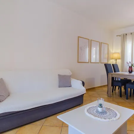 Savvitsa's * Corfu (city)